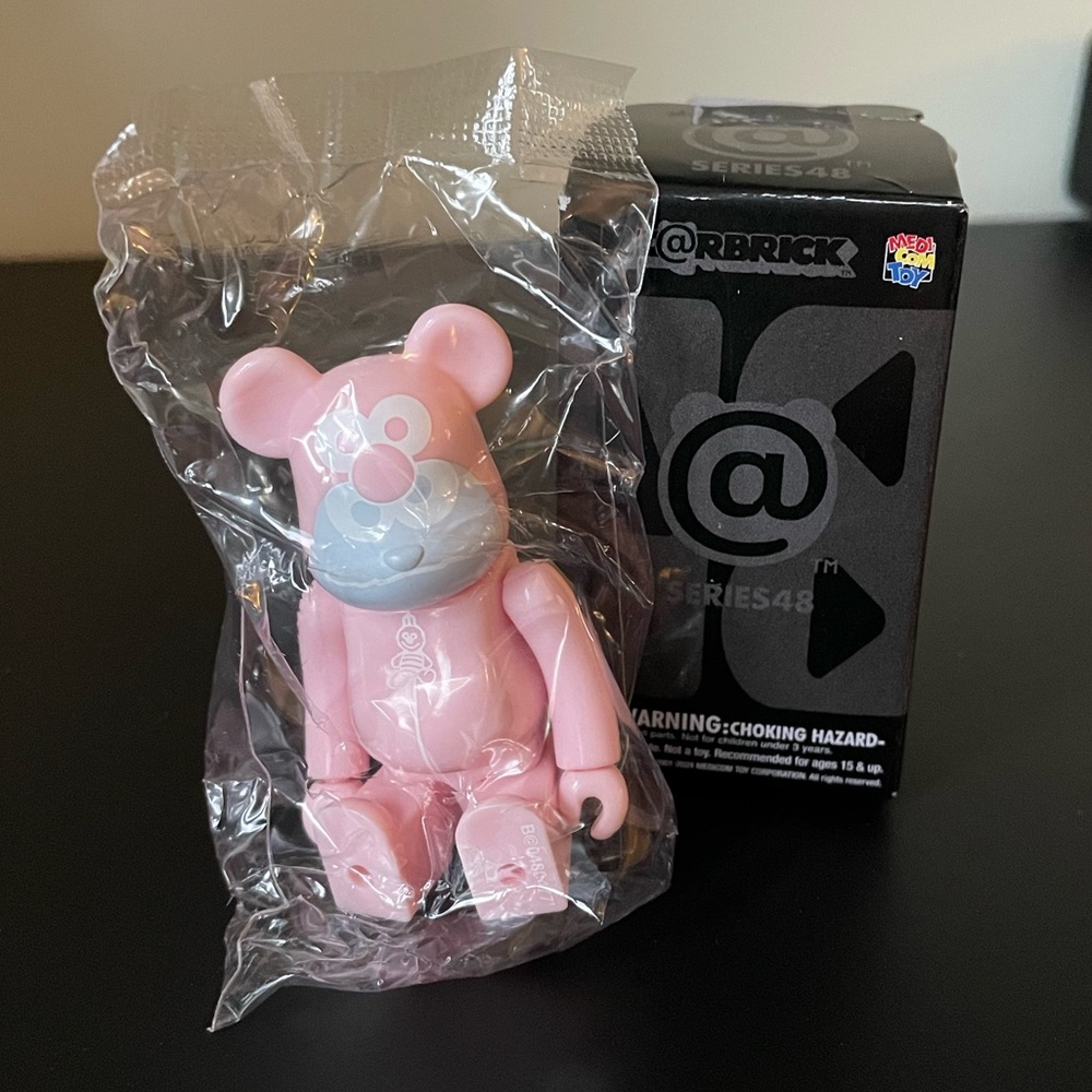 Bearbrick Series 48 100% Sesame Street Gelato Pique